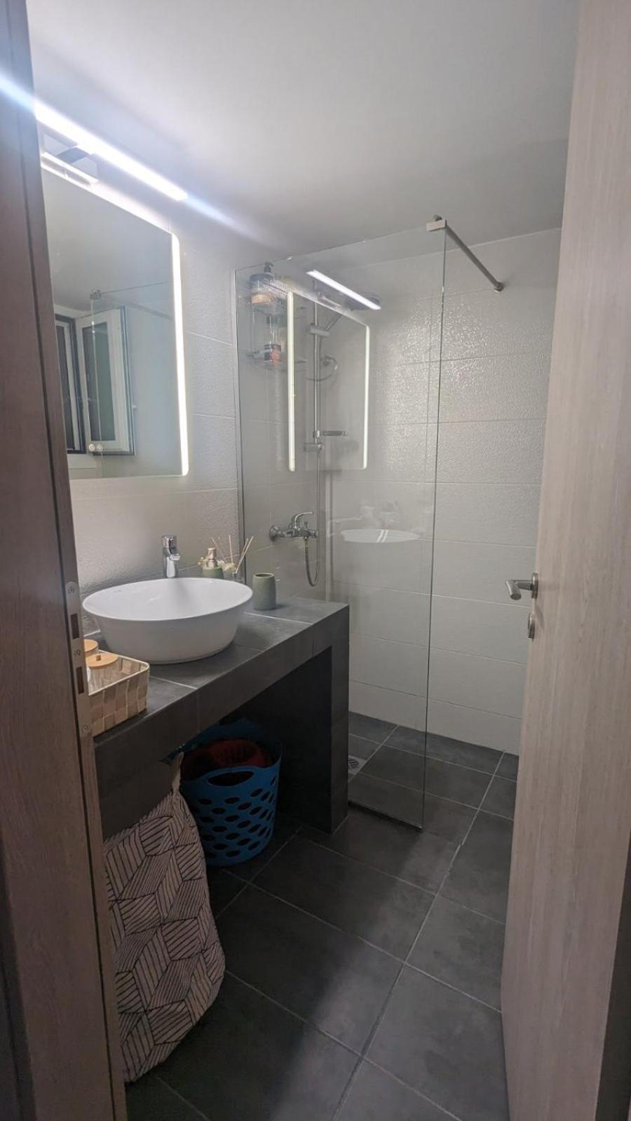 Luxury & Spacious Apartment In Афіни Екстер'єр фото