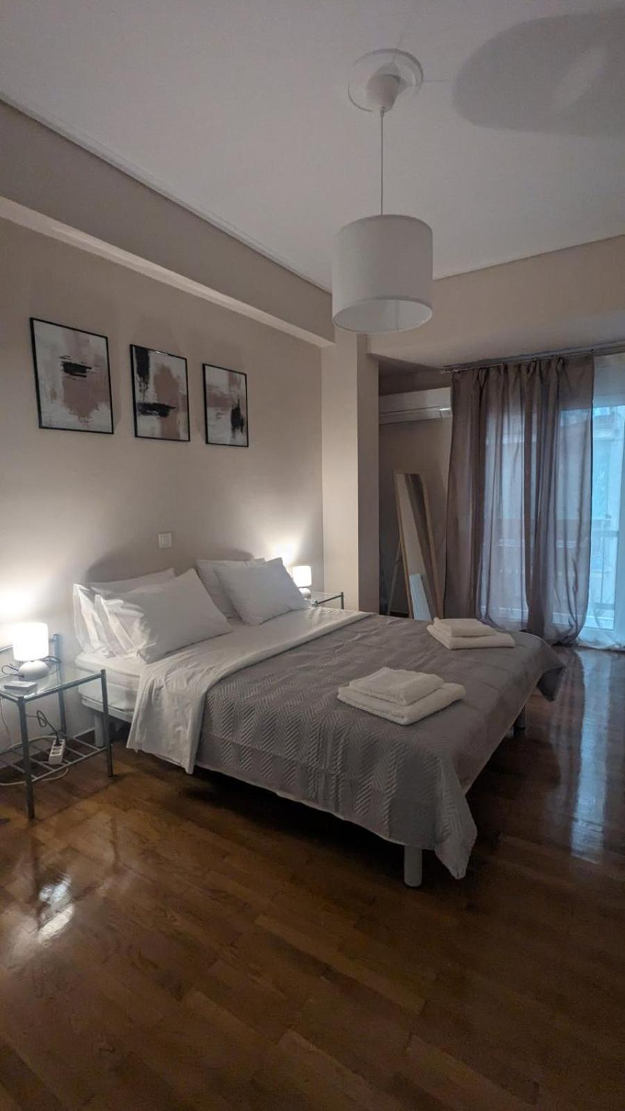 Luxury & Spacious Apartment In Афіни Екстер'єр фото
