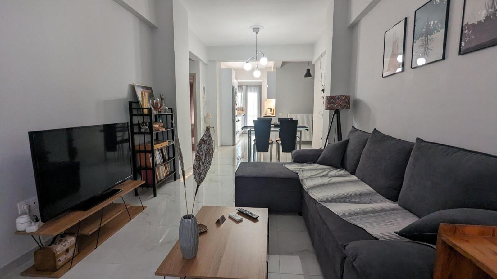 Luxury & Spacious Apartment In Афіни Екстер'єр фото