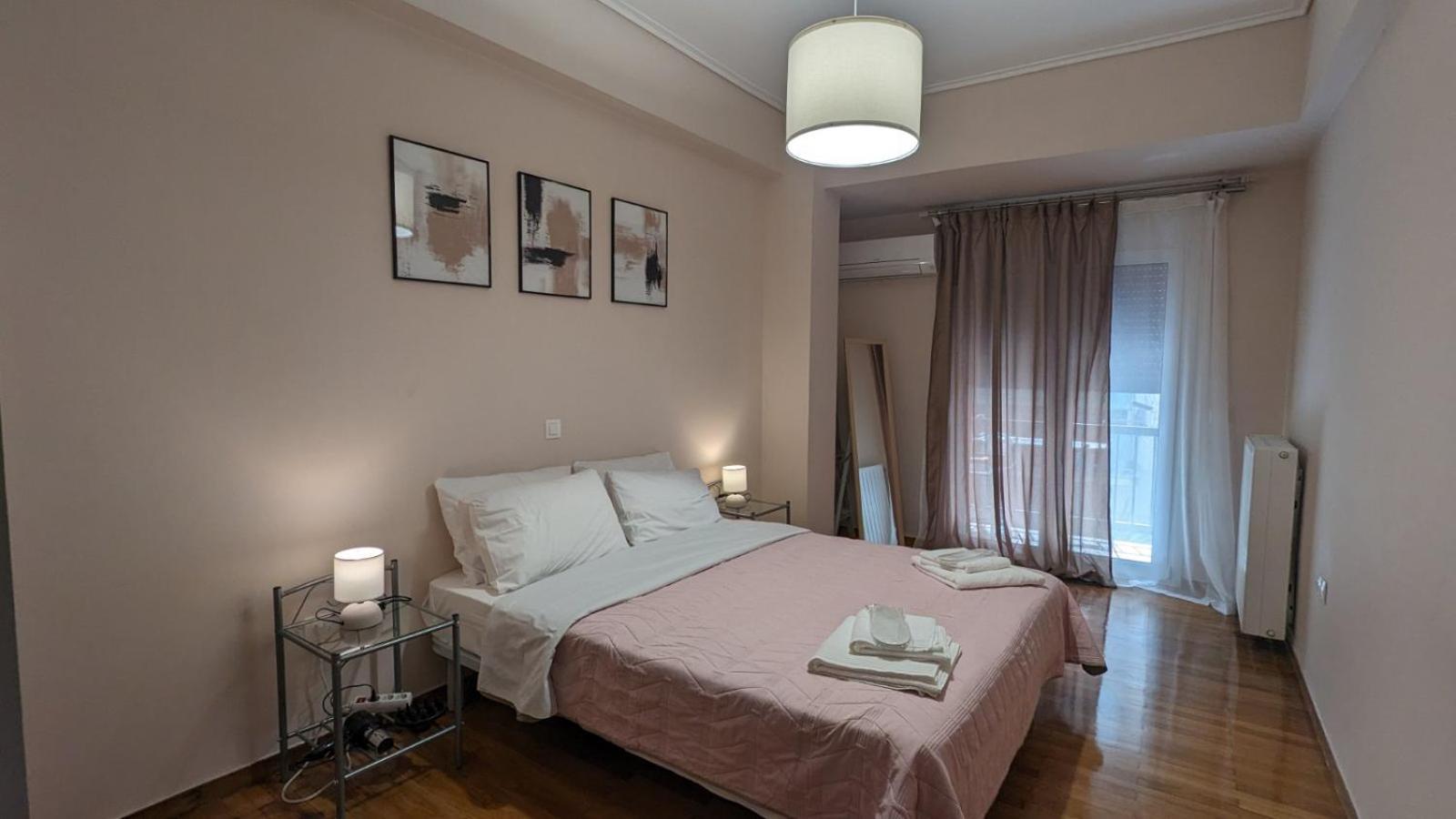 Luxury & Spacious Apartment In Афіни Екстер'єр фото